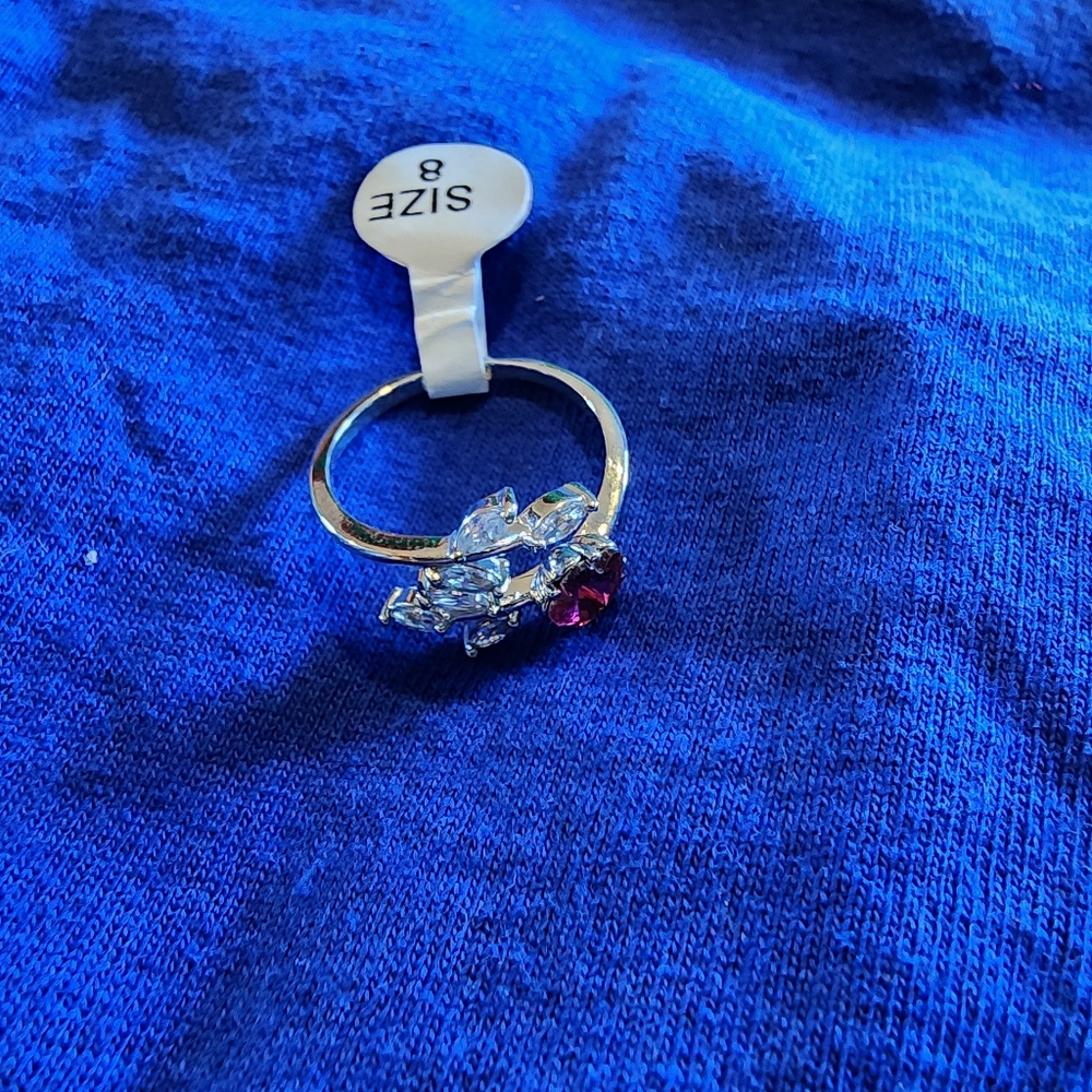 NWT Fragrant Jewels Flower Ring